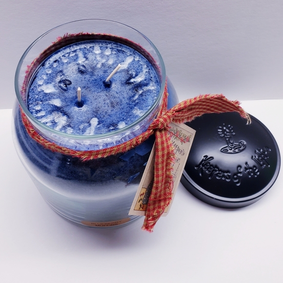 BLUEBERRY MUFFINS -A Cheerful Giver- Papa Jar Scented Candle, 34 oz - Picture 2 of 12